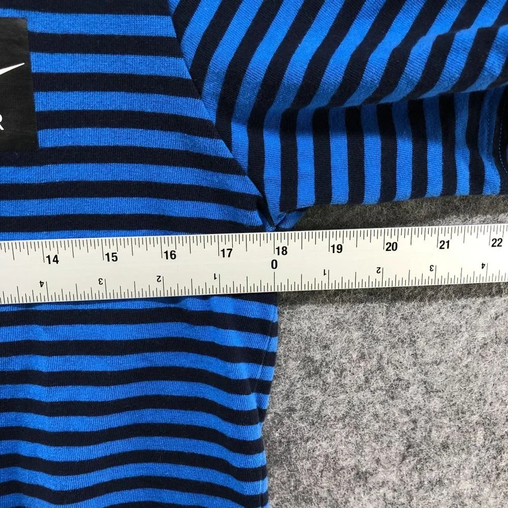 Nike‎ Air Kids XL Striped Blue Black Logo T Shirt Short Sleeve Crew Neck